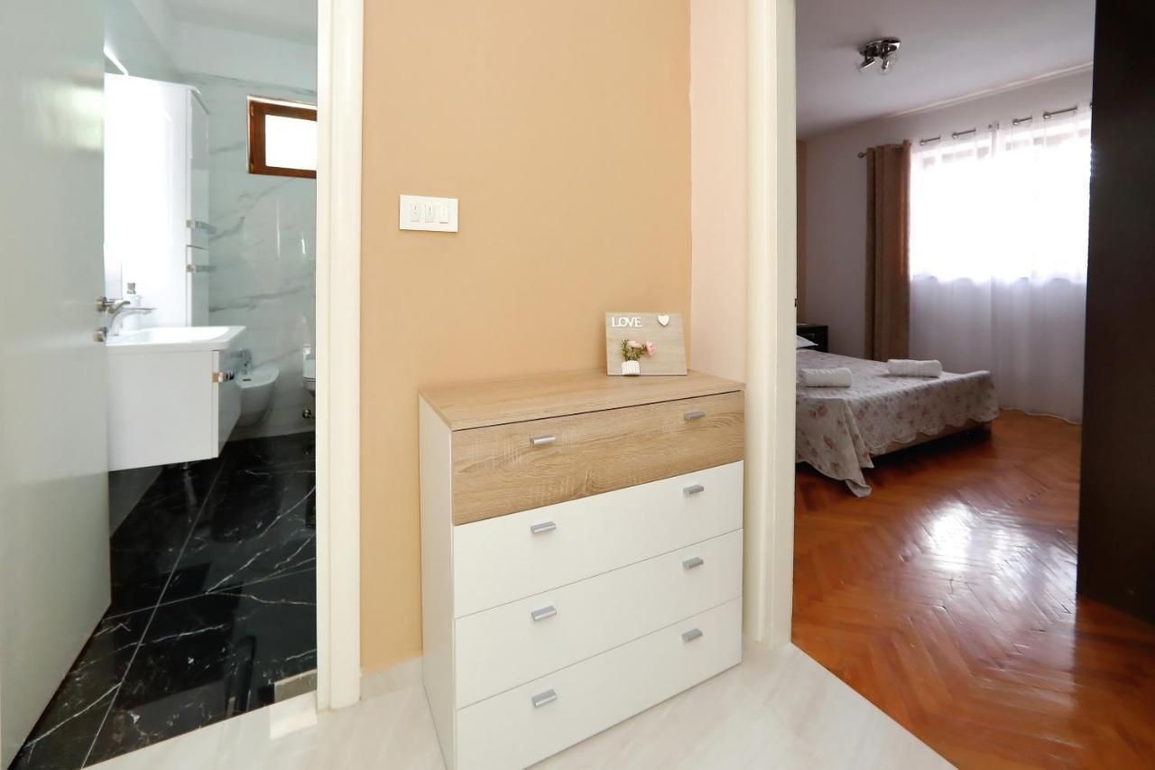 Apartment Lucijan 비빈제 외부 사진