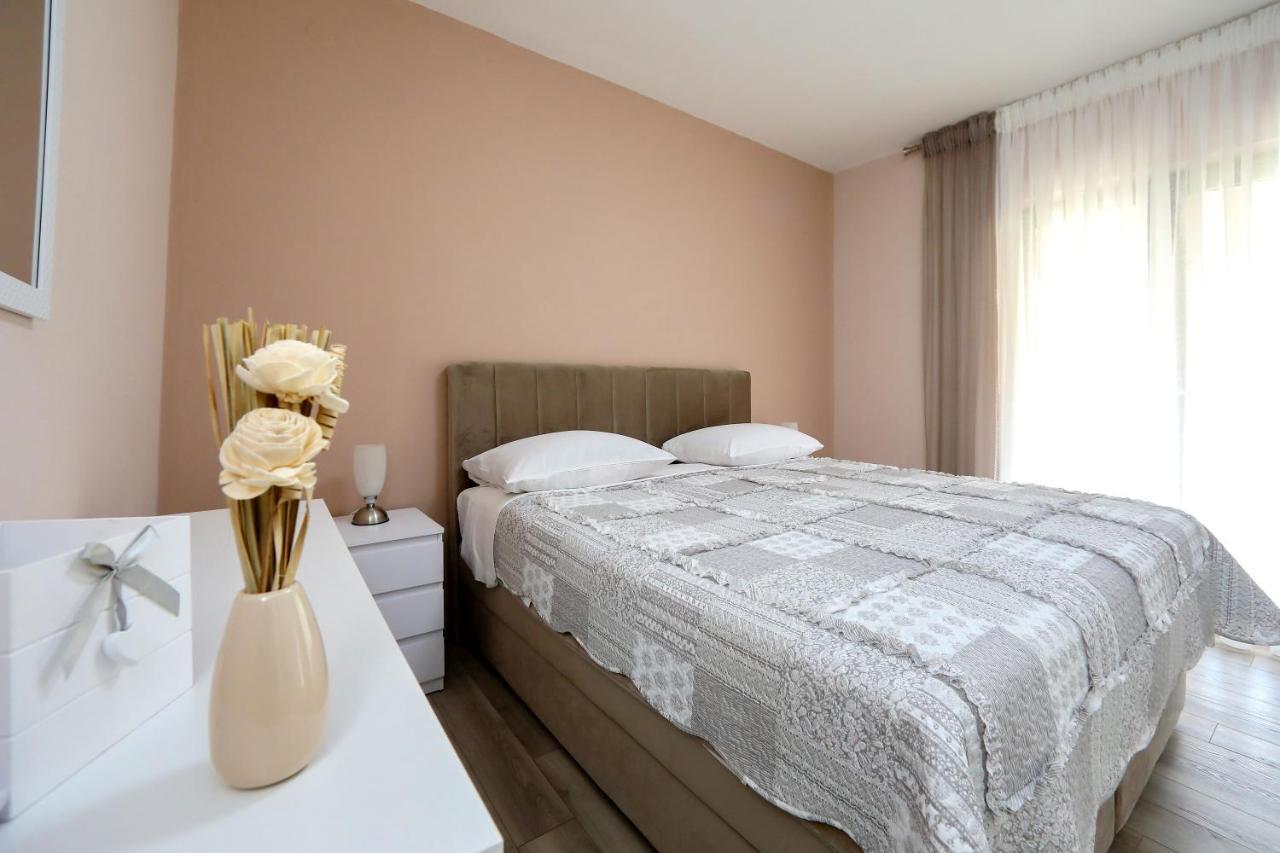 Apartment Lucijan 비빈제 외부 사진